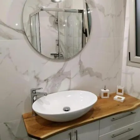 Petra House Áno Korakiána